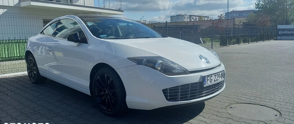 Renault Laguna cena 38500 przebieg: 180000, rok produkcji 2012 z Kołobrzeg małe 191